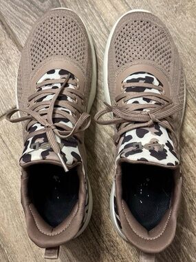 APL Techloom Tracer W in Brown and Black